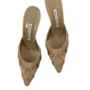 Manolo Blahnik taupe mules size 40